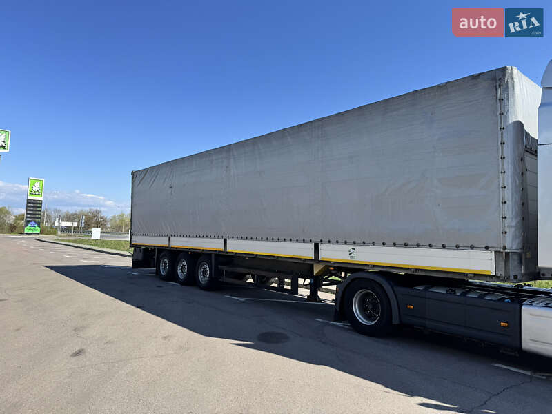 Тентованный борт (штора) - полуприцеп Schmitz Cargobull Cargobull 2012 в Новоднестровске