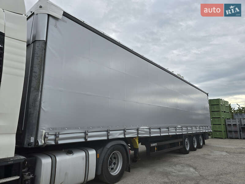 Тентованный борт (штора) - полуприцеп Schmitz Cargobull Cargobull 2012 в Львове фото 4 Тентованный борт (штора) - полуприцеп Schmitz Cargobull Cargobull 2012 в Львове