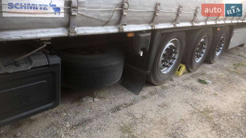 Тентований борт (штора) - напівпричіп Schmitz Cargobull Cargobull 2013 в Івано-Франківську