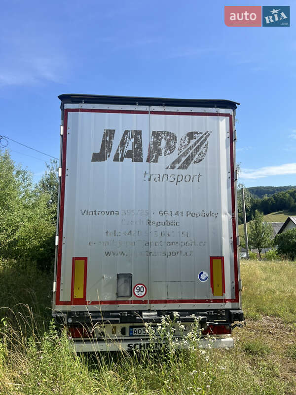 Бортовой полуприцеп Schmitz Cargobull Cargobull 2013 в Тячеве