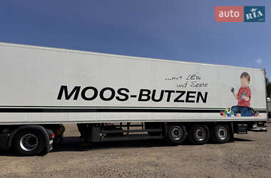 Ізотермічна будка Schmitz Cargobull Cargobull 2011 в 