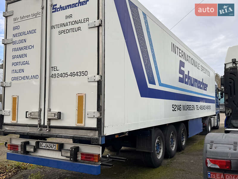 Рефрижератор полуприцеп Schmitz Cargobull Cargobull 2002 в Черновцах фото 3 Рефрижератор полуприцеп Schmitz Cargobull Cargobull 2002 в Черновцах
