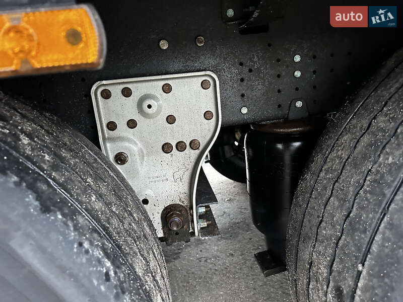 Тентований борт (штора) - напівпричіп Schmitz Cargobull Cargobull 2015 в Умані фото 12 Тентований борт (штора) - напівпричіп Schmitz Cargobull Cargobull 2015 в Умані