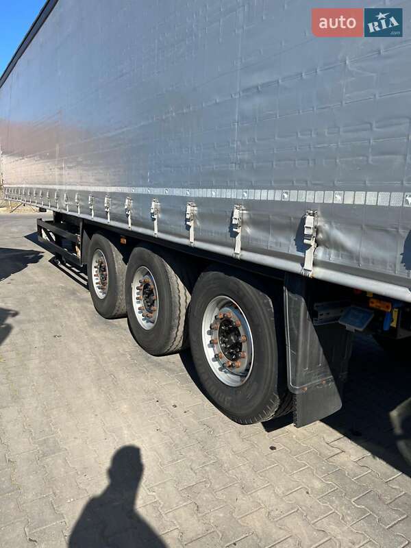 Тентованный борт (штора) - полуприцеп Schmitz Cargobull Cargobull 2015 в Киеве фото 9 Тентованный борт (штора) - полуприцеп Schmitz Cargobull Cargobull 2015 в Киеве