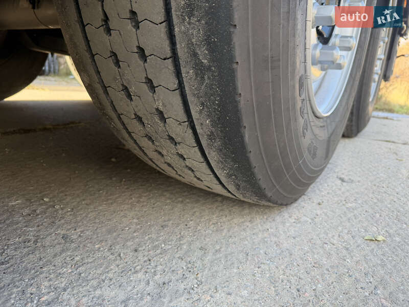 Тентованный борт (штора) - полуприцеп Schmitz Cargobull Cargobull 2015 в Львове фото 14 Тентованный борт (штора) - полуприцеп Schmitz Cargobull Cargobull 2015 в Львове