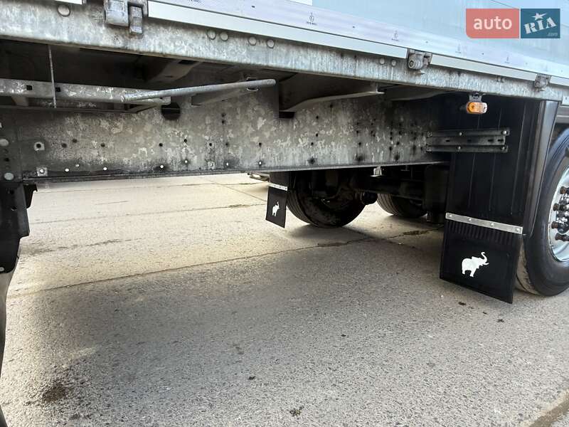 Тентованный борт (штора) - полуприцеп Schmitz Cargobull Cargobull 2012 в Надворной