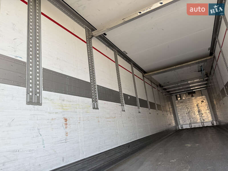 Рефрижератор полуприцеп Schmitz Cargobull Cargobull 2014 в Луцке