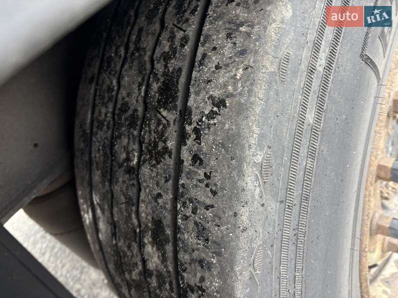 Тентований борт (штора) - напівпричіп Schmitz Cargobull Cargobull 2015 в Луцьку