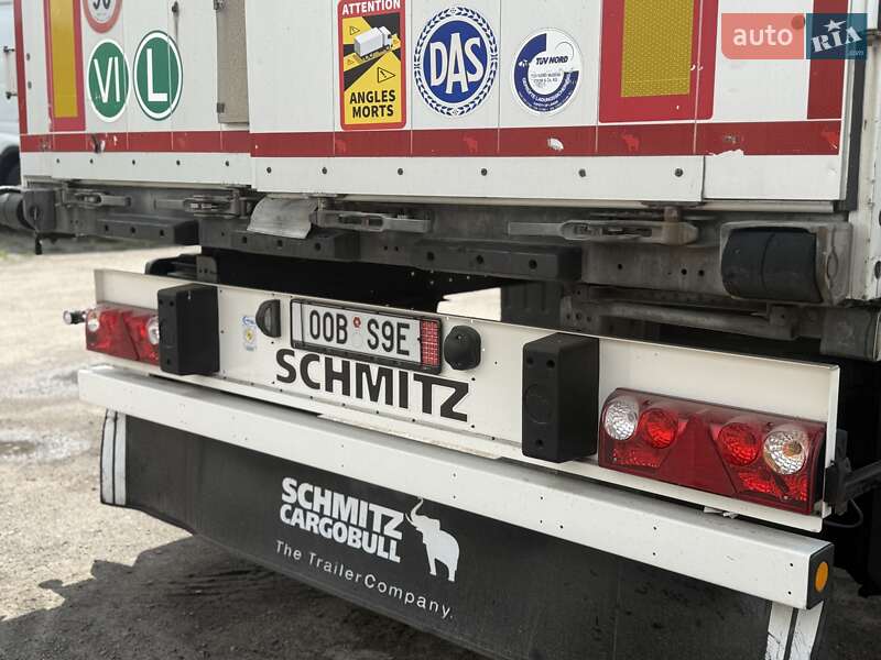 Бортовой полуприцеп Schmitz Cargobull Cargobull 2014 в Ровно