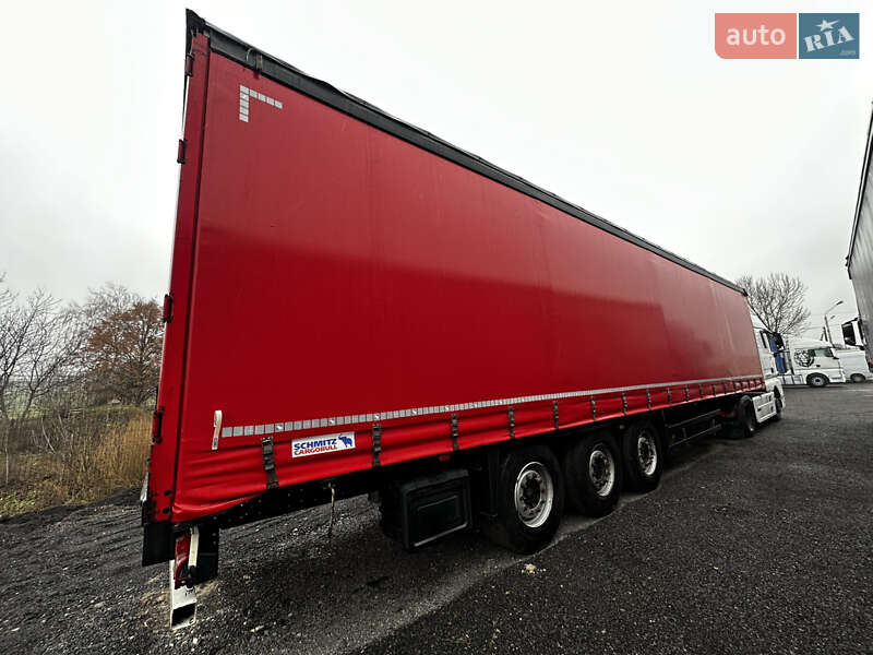 Тентований борт (штора) - напівпричіп Schmitz Cargobull Cargobull 2011 в Умані