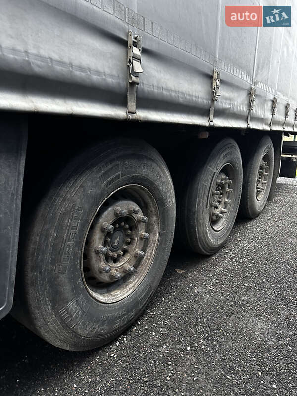 Тентований борт (штора) - напівпричіп Schmitz Cargobull Cargobull 2011 в Умані