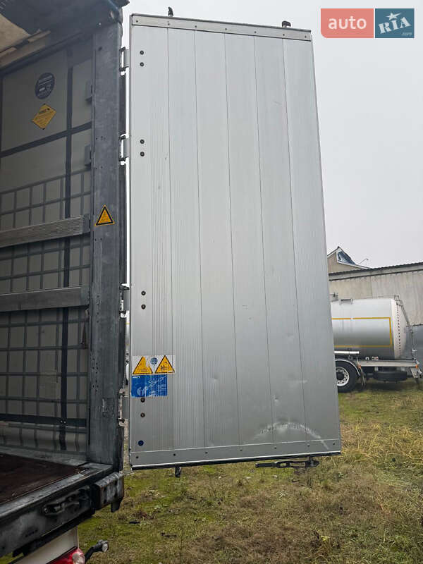 Тентованный борт (штора) - полуприцеп Schmitz Cargobull Cargobull 2016 в Виннице фото 26 Тентованный борт (штора) - полуприцеп Schmitz Cargobull Cargobull 2016 в Виннице