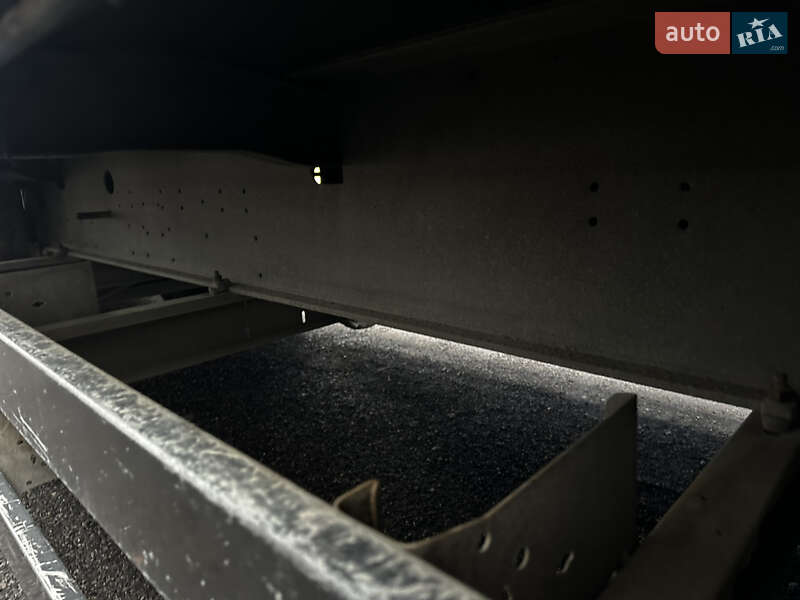 Тентованный борт (штора) - полуприцеп Schmitz Cargobull Cargobull 2011 в Умани фото 19 Тентованный борт (штора) - полуприцеп Schmitz Cargobull Cargobull 2011 в Умани