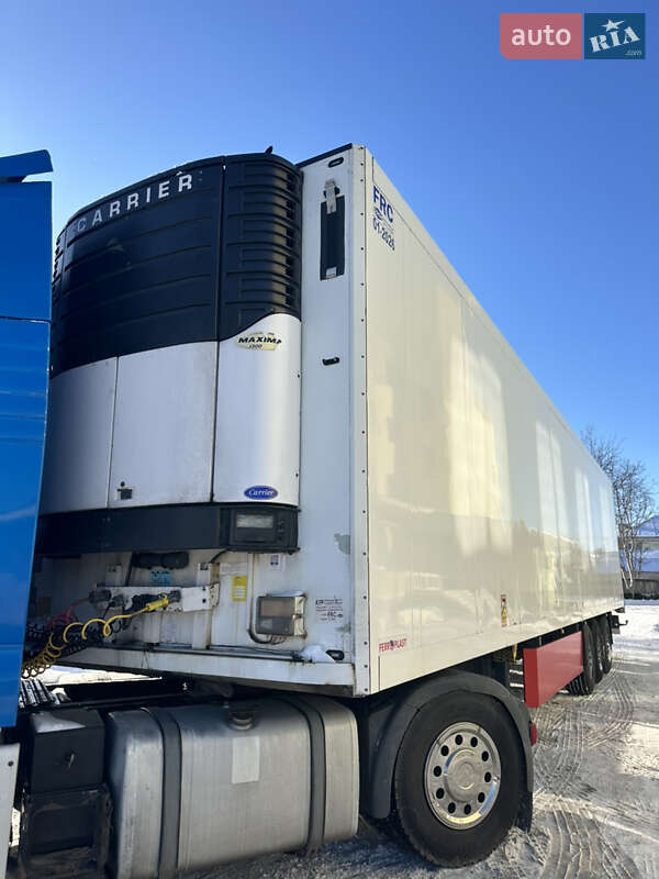 Рефрижератор полуприцеп Schmitz Cargobull Cargobull 2005 в Тернополе