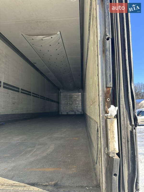 Рефрижератор полуприцеп Schmitz Cargobull Cargobull 2005 в Тернополе