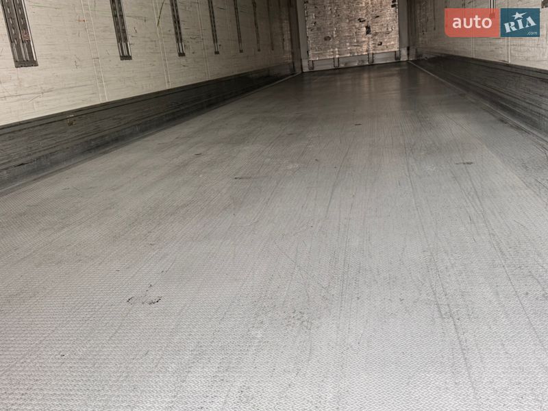 Рефрижератор полуприцеп Schmitz Cargobull Cargobull 2015 в Черновцах фото 12 Рефрижератор полуприцеп Schmitz Cargobull Cargobull 2015 в Черновцах