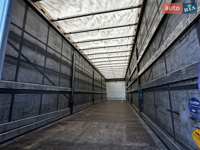 Тентованный борт (штора) - полуприцеп Schmitz Cargobull Cargobull 2015 в Умани