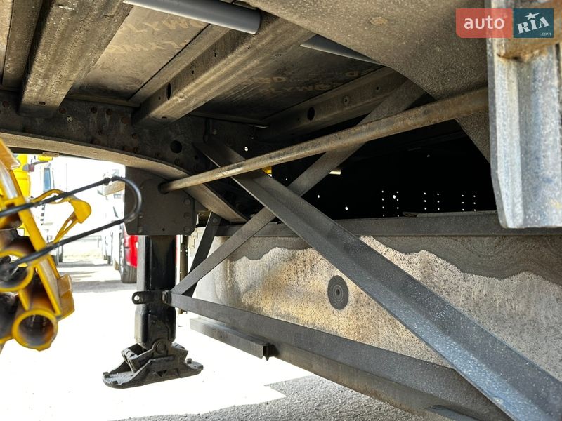 Тентованный борт (штора) - полуприцеп Schmitz Cargobull Cargobull 2015 в Умани