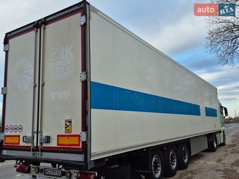 Рефрижератор полуприцеп Schmitz Cargobull Cargobull 2014 в Луцке