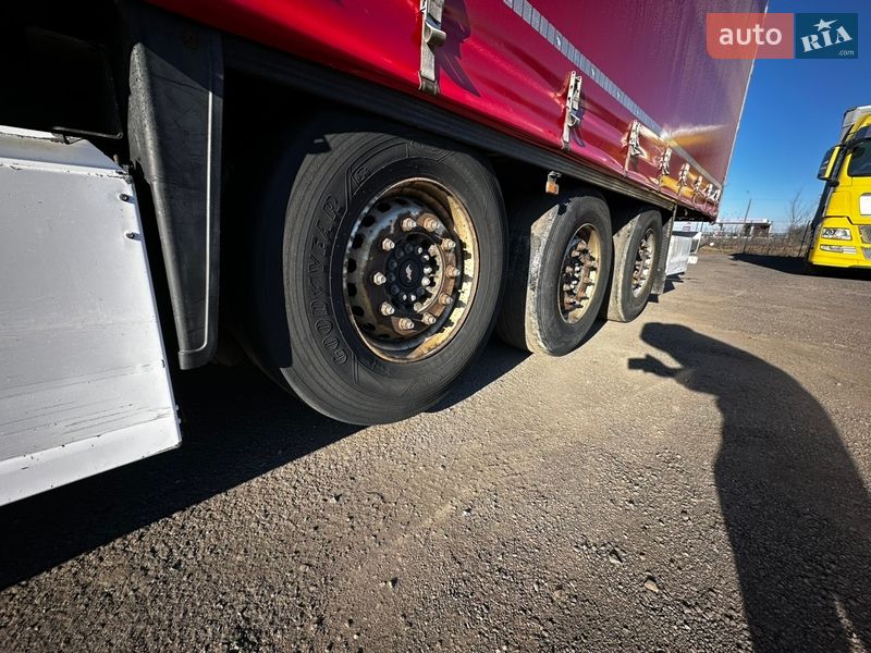 Тентованный борт (штора) - полуприцеп Schmitz Cargobull Cargobull 2017 в Умани