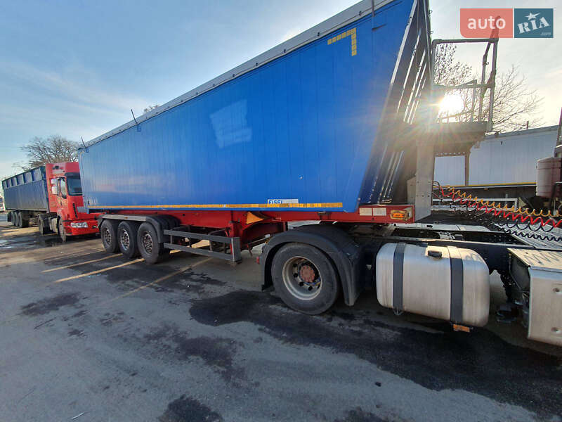 Зерновоз - полуприцеп Schmitz Cargobull Gotha 2008 в Иршаве
