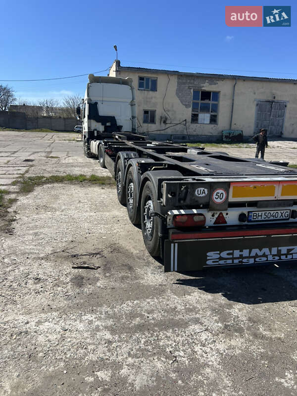 Контейнеровоз напівпричіп Schmitz Cargobull HQ 2008 в Чорноморську