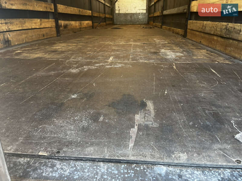 Тентований борт (штора) - напівпричіп Schmitz Cargobull Mega 2008 в Луцьку