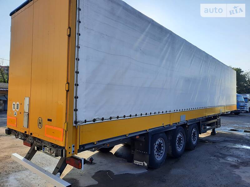 Тентованный борт (штора) - полуприцеп Schmitz Cargobull S01 2004 в 