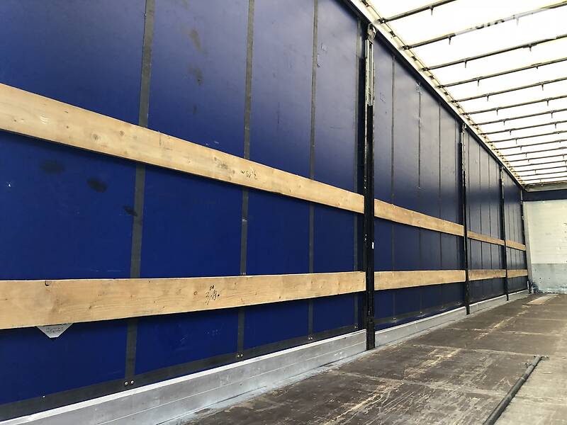 Тентованный борт (штора) - полуприцеп Schmitz Cargobull S01 2009 в Виннице фото 8 Тентованный борт (штора) - полуприцеп Schmitz Cargobull S01 2009 в Виннице