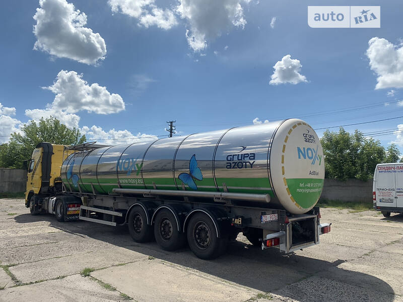 Цистерна полуприцеп Schmitz Cargobull S01 2011 в 