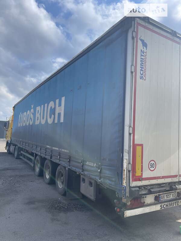 Бортовой полуприцеп Schmitz Cargobull S01 2005 в Харькове