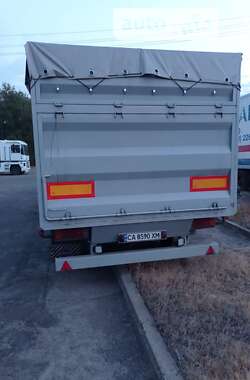 Бортовой полуприцеп Schmitz Cargobull S01 2000 в Черкассах