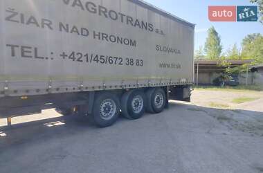 Бортовой полуприцеп Schmitz Cargobull S01 2007 в 