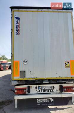 Бортовой полуприцеп Schmitz Cargobull S01 2007 в 