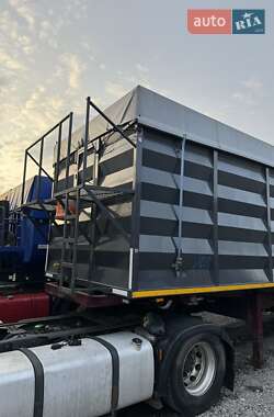 Самоскид напівпричіп Schmitz Cargobull S01 2004 в 