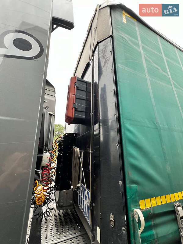 Тентованный борт (штора) - полуприцеп Schmitz Cargobull S01 2010 в Луцке