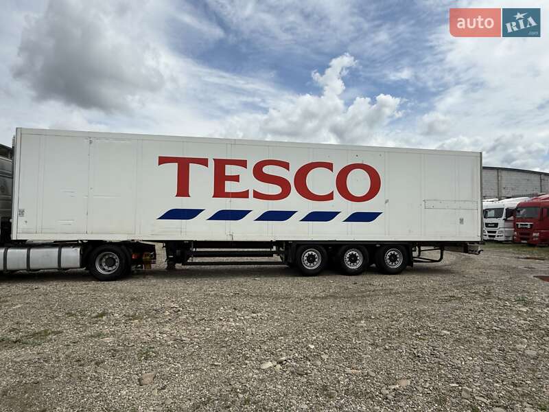 Рефрижератор напівпричіп Schmitz Cargobull S01 2006 в Тячеві