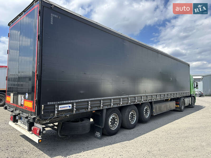 Schmitz Cargobull S01 2012