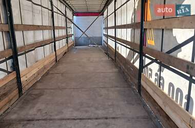 Бортовой полуприцеп Schmitz Cargobull S01 2007 в 