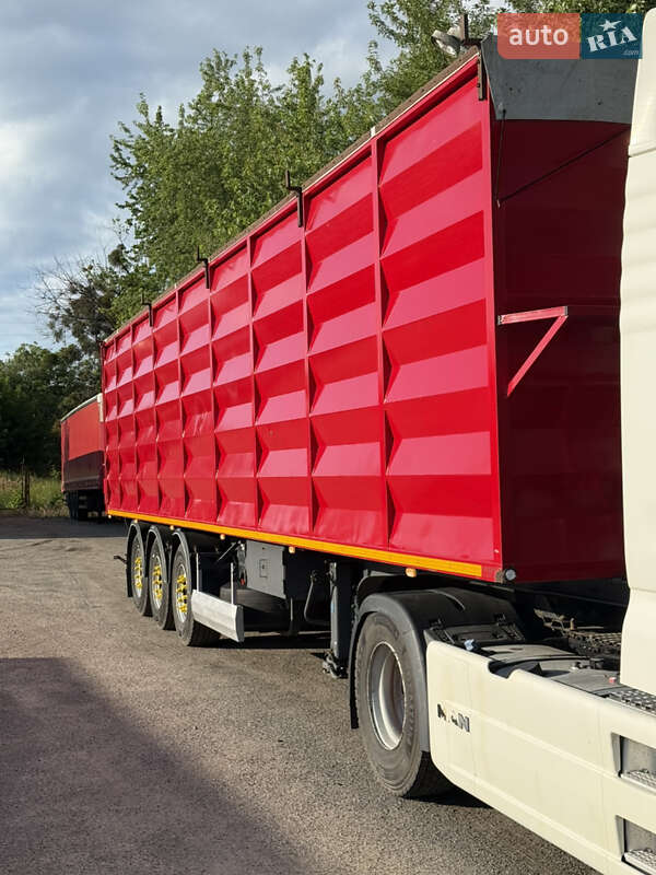 Самоскид напівпричіп Schmitz Cargobull S01 2007 в Полтаві
