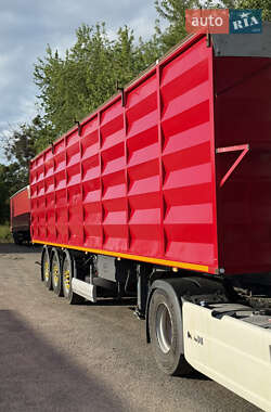 Самосвал полуприцеп Schmitz Cargobull S01 2007 в 