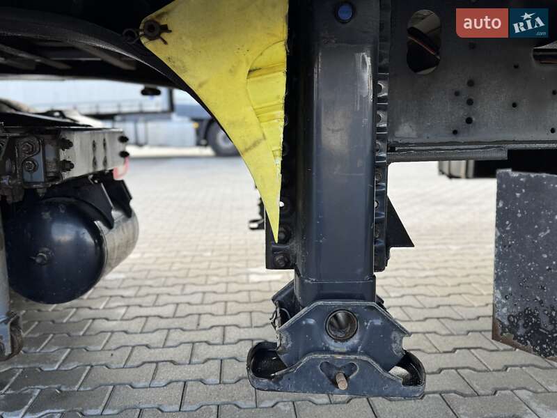 Тентованный борт (штора) - полуприцеп Schmitz Cargobull S01 2007 в Ужгороде