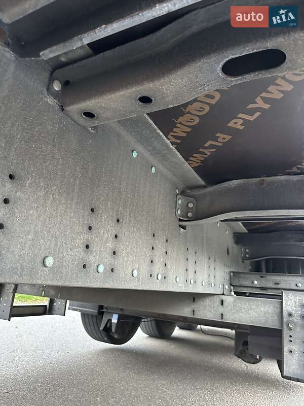 Тентованный борт (штора) - полуприцеп Schmitz Cargobull S01 2016 в Бродах фото 27 Тентованный борт (штора) - полуприцеп Schmitz Cargobull S01 2016 в Бродах