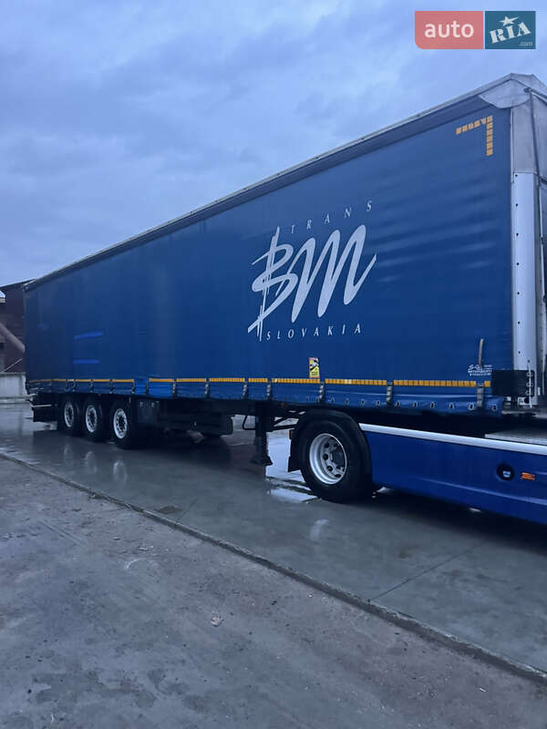 Тентований борт (штора) - напівпричіп Schmitz Cargobull S01 2011 в Рівному