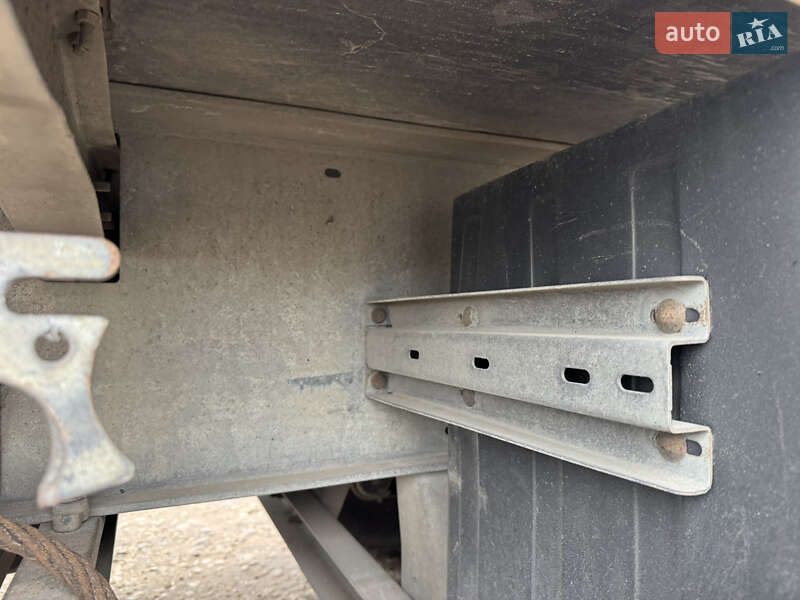 Тентованный борт (штора) - полуприцеп Schmitz Cargobull S01 2007 в Одессе фото 8 Тентованный борт (штора) - полуприцеп Schmitz Cargobull S01 2007 в Одессе