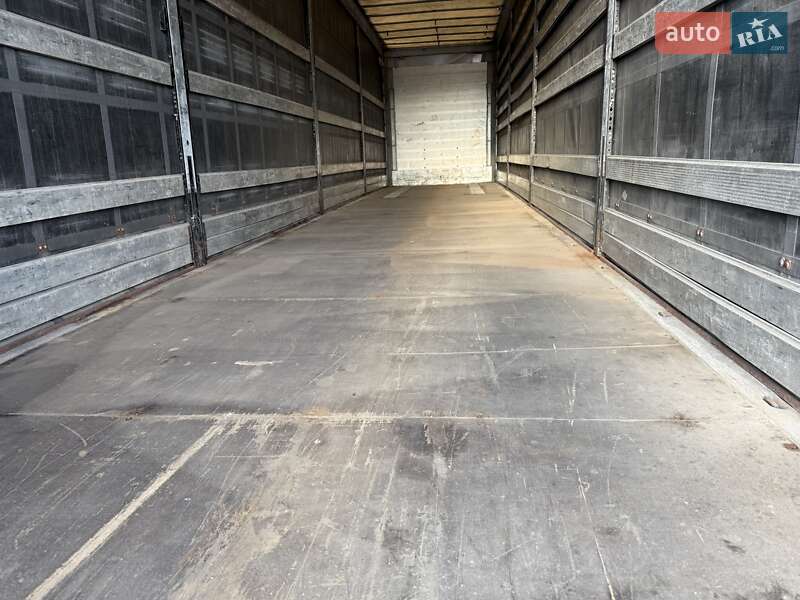 Тентованный борт (штора) - полуприцеп Schmitz Cargobull S01 2015 в Черновцах