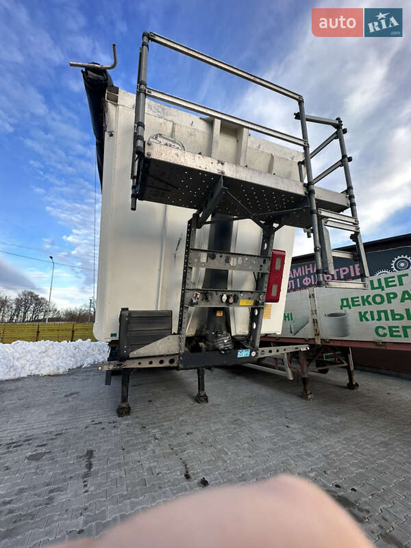 Зерновоз - причіп Schmitz Cargobull S3 2015 в Теребовлі