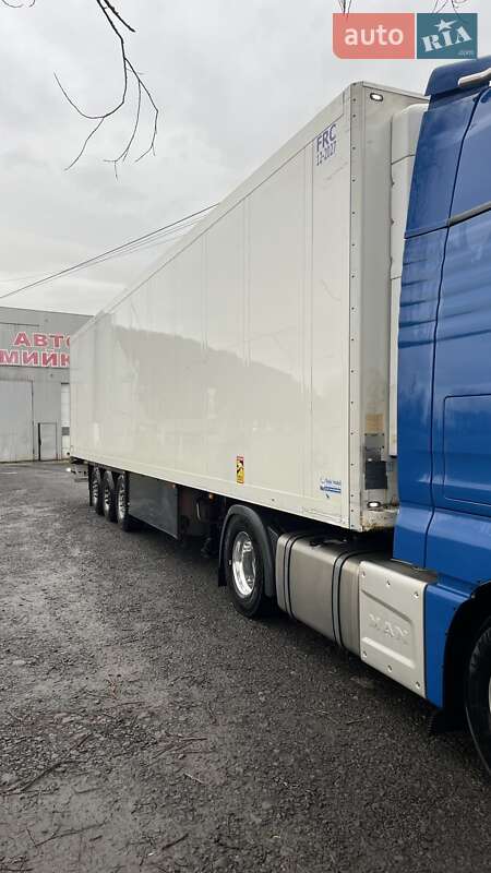 Рефрижератор Schmitz Cargobull S3 2010 в Берегово