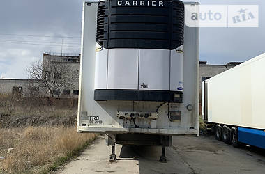 Рефрижератор полуприцеп Schmitz Cargobull SAF 2007 в Черновцах