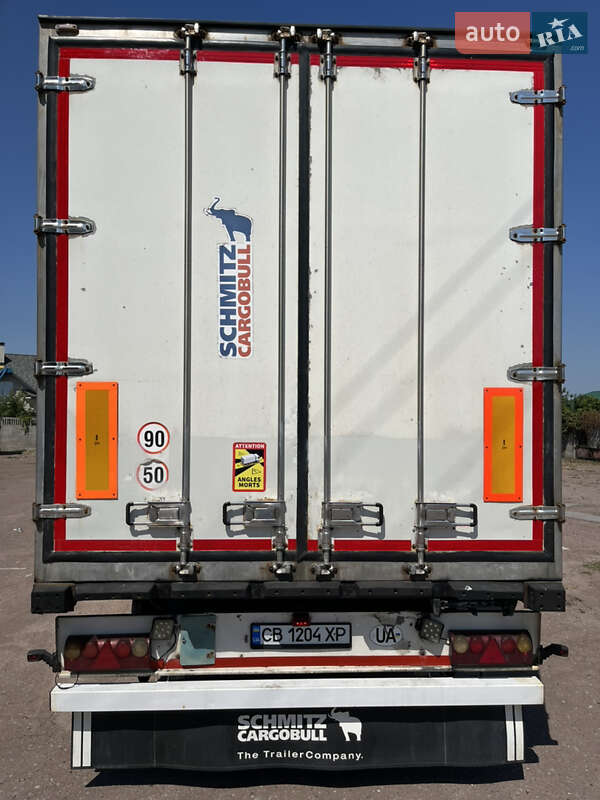 Рефрижератор напівпричіп Schmitz Cargobull SAF 2005 в Чернігові